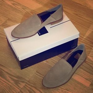 Women’s BRAND NEW Almond Suede Dolce Vita Loafers